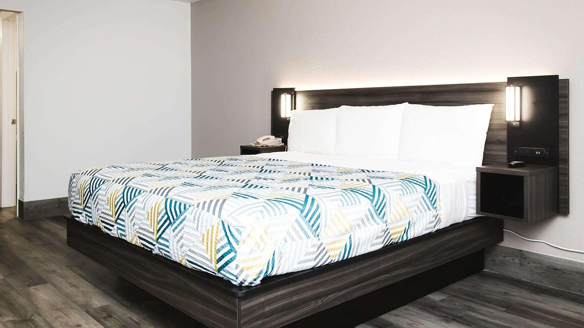 Hotel 6 Houston, Tx - Medical Center - Nrg Stadium