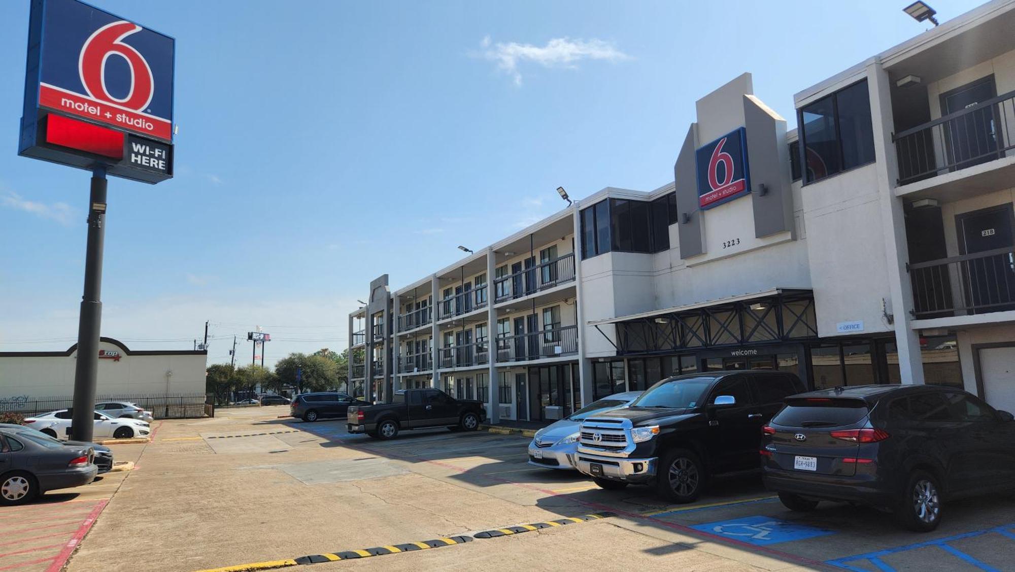 6 Houston, Tx - Medical Center - Nrg Stadium Hotel Houston