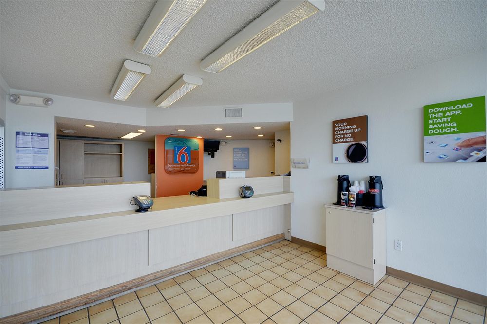 Hotel 6 Houston, Tx - Medical Center - Nrg Stadium 2*